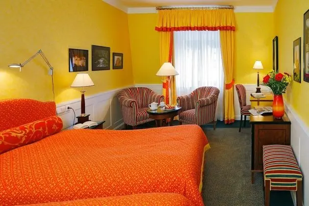Deluxe Double or Twin Room with River View