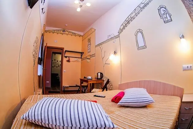 Standard Tek Büyük veya İki Ayrı Yataklı Oda, Ortak Banyo