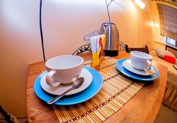 Standard Tek Büyük veya İki Ayrı Yataklı Oda, Ortak Banyo