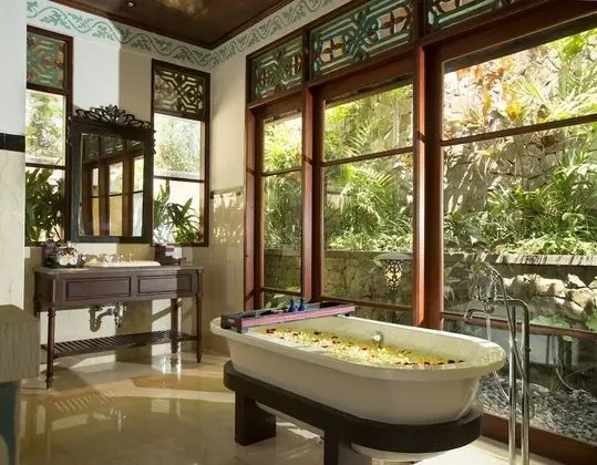 One Bedroom Pool Villa (Garden View)