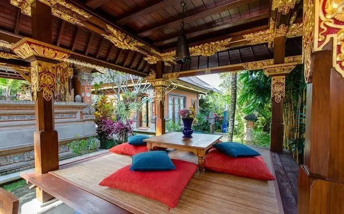 Puri Taman Sukawati Room