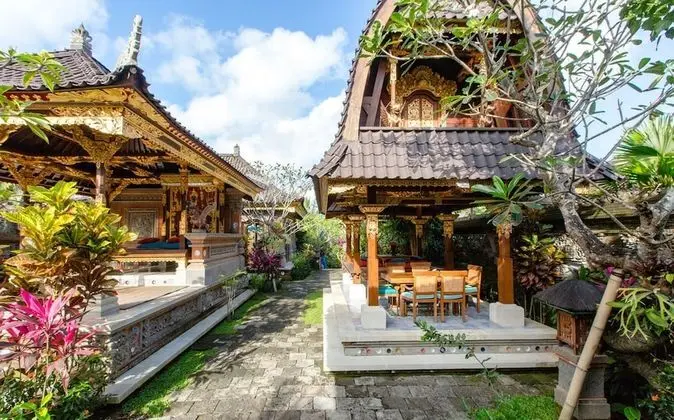 Puri Taman Sukawati Room