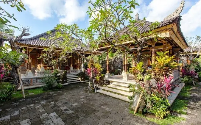 Puri Taman Sukawati Room