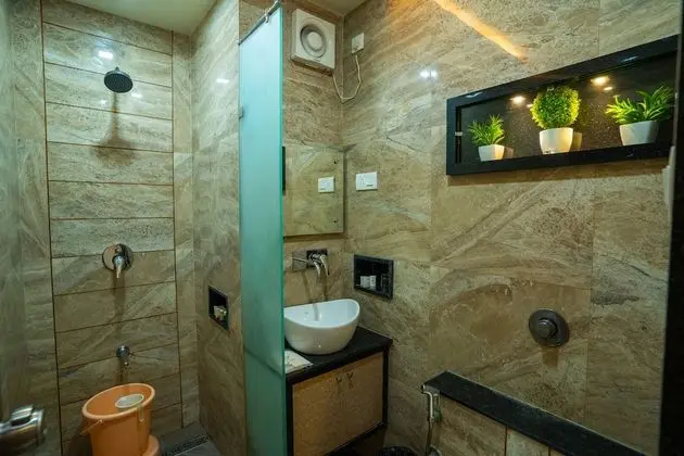 Deluxe Büyük Yataklı Tek Kişilik Oda, 1 En Büyük (King) Boy Yatak, Sigara İçilmez, Şehir Manzaralı