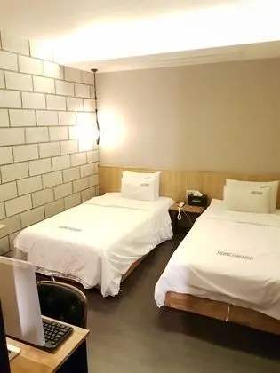 İki Ayrı Yataklı Oda