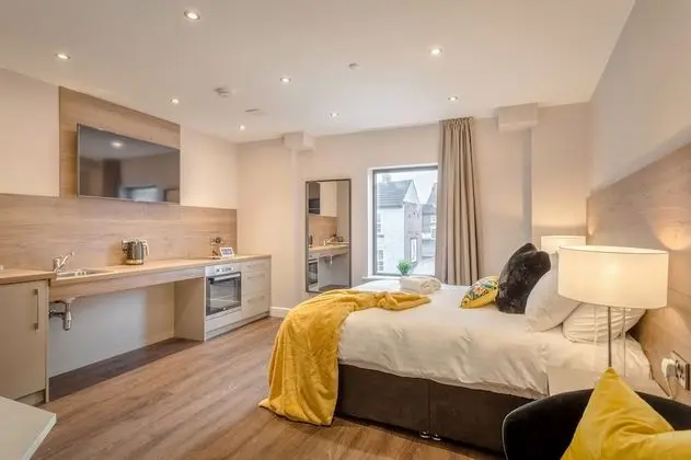 Luxury Tek Büyük Yataklı Oda