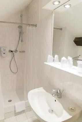 İki Ayrı Yataklı Oda