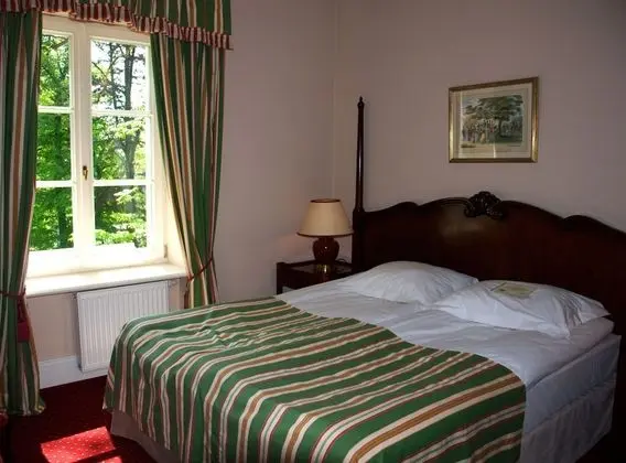 Standard Tek Büyük veya İki Ayrı Yataklı Oda