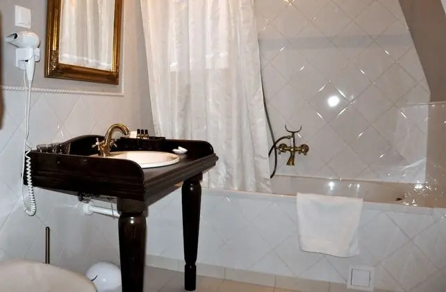 Standard Tek Büyük veya İki Ayrı Yataklı Oda