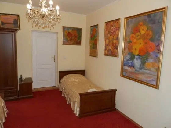 Dört Kişilik Oda (Number 202)