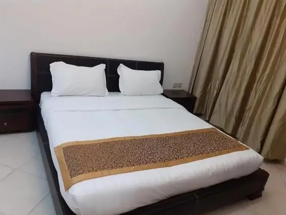 One Bedroom Apartment