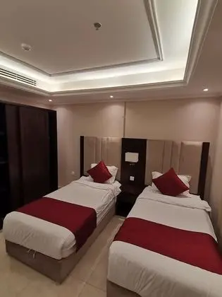 One Bedroom Apartment