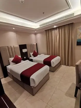 One Bedroom Apartment