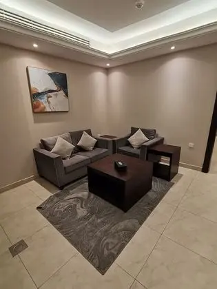 One Bedroom Apartment