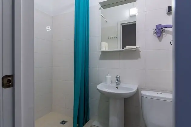 Classic Tek Büyük veya İki Ayrı Yataklı Oda