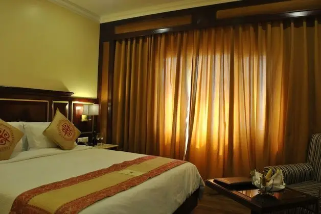 Oda, 1 Yatak Odası, Sigara İçilebilir, Şehir Manzaralı