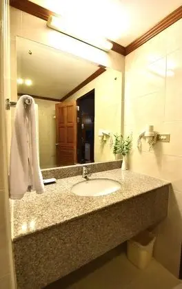 Family Connecting Room