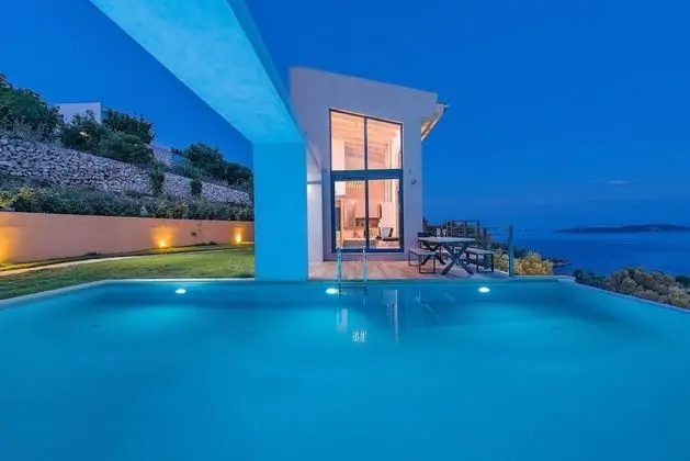 Luxury Villa, 4 Yatak Odası (Krystle)