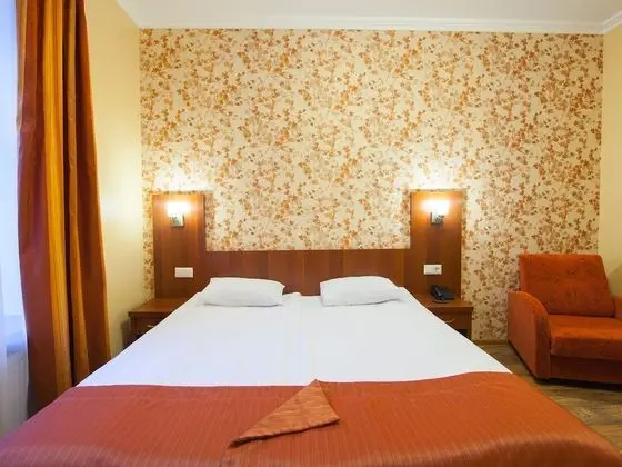 Comfort Tek Büyük veya İki Ayrı Yataklı Oda