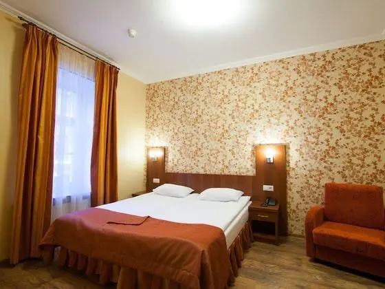 Comfort Tek Büyük veya İki Ayrı Yataklı Oda