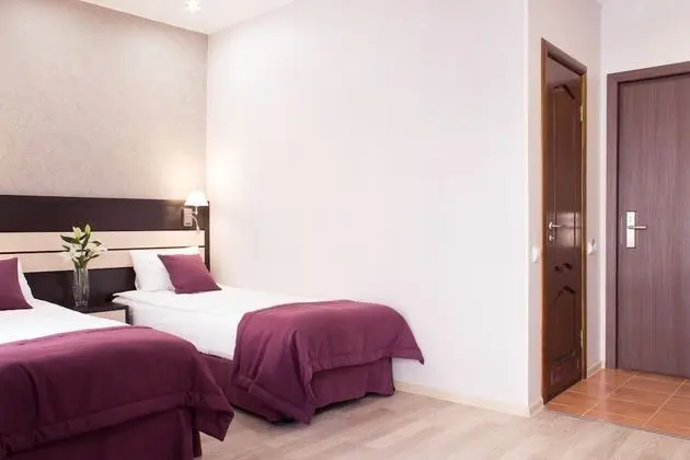 Comfort Tek Büyük veya İki Ayrı Yataklı Oda