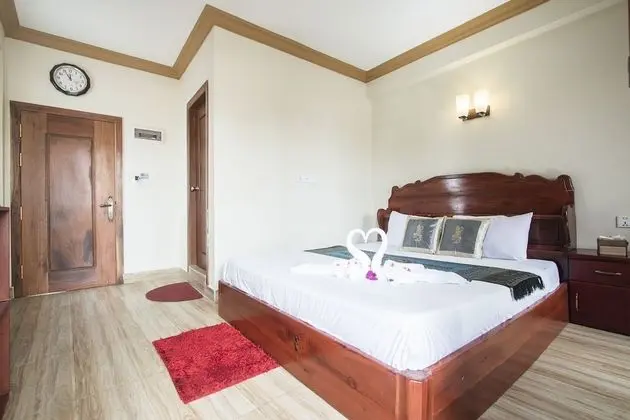 Luxury Tek Büyük Yataklı Oda, 1 Yatak Odası, Balkon, Şehir Manzaralı