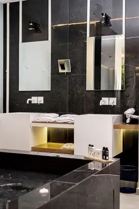 Süit, Deniz Manzaralı (King with Outdoor Jetted tub)
