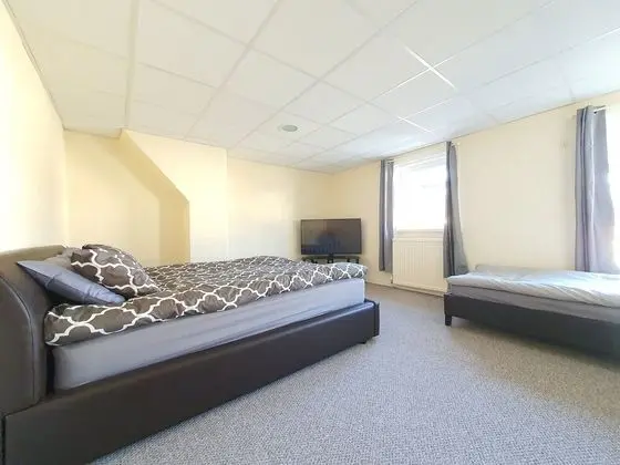 Ev, Özel Banyo (5 Bedrooms)