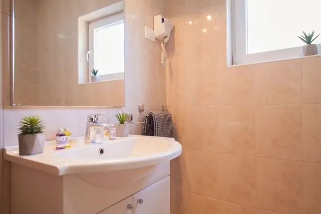 Deluxe Apart Daire, Deniz Manzaralı