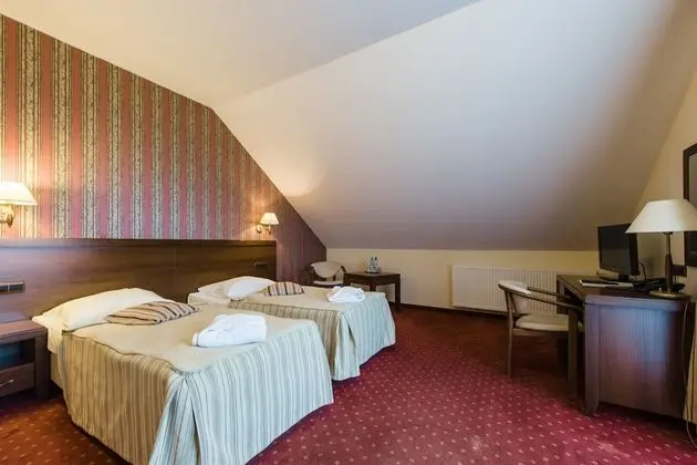 Luxury Tek Büyük Yataklı Oda