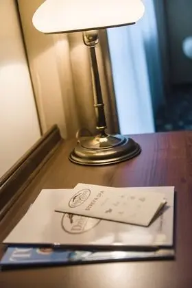 Luxury Tek Büyük Yataklı Oda