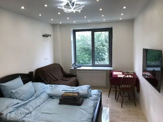 Apart Daire, 1 En Büyük (King) Boy Yatak ve Çekyat