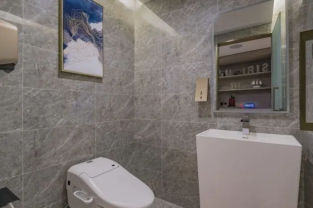 Luxury Tek Büyük Yataklı Oda