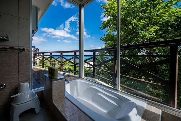 Villa, Deniz Manzaralı