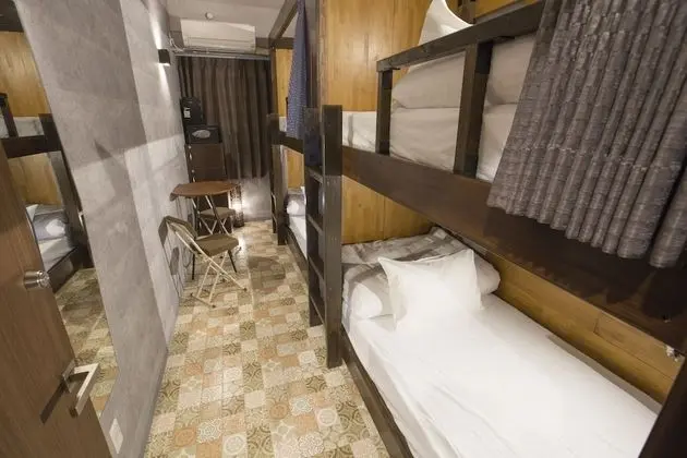 Family Oda, Ortak Banyo (Standard)