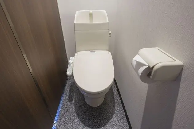 Standard Oda, Ortak Banyo (Private)