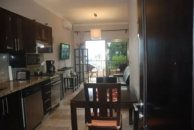 One Bedroom Apartment, Ocean View