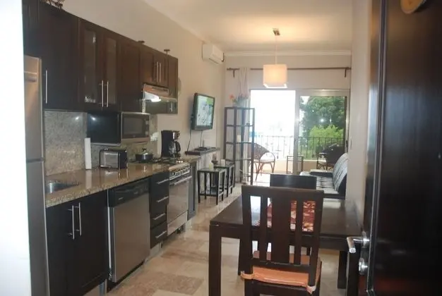 One Bedroom Apartment, Ocean View