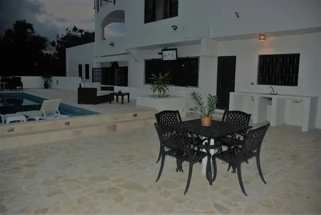 Detached Studio, Ocean View