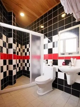 Deluxe Dört Kişilik Oda