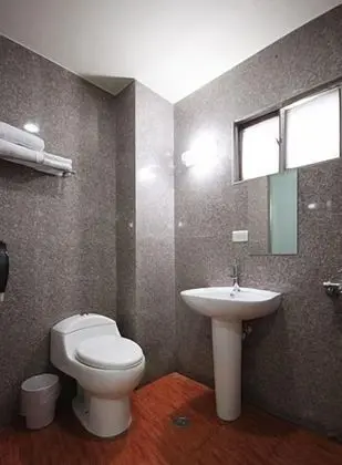Tek Büyük Yataklı Oda, 1 Çift Kişilik Yatak