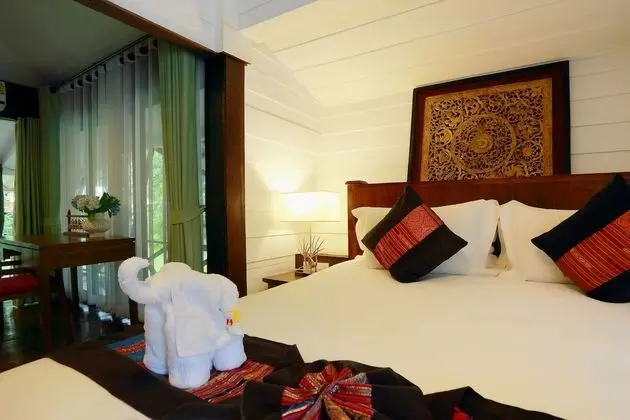 Deluxe Family Suite (6 Adults)