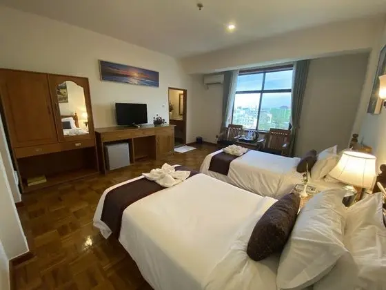 Deluxe Tek Büyük veya İki Ayrı Yataklı Oda