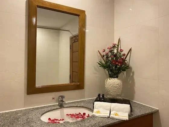 Deluxe Tek Büyük veya İki Ayrı Yataklı Oda