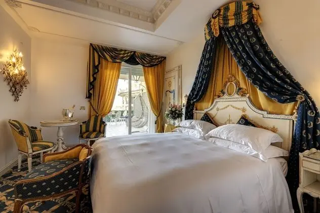 Deluxe Tek Büyük veya İki Ayrı Yataklı Oda, Ek Bina