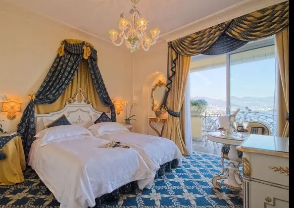Deluxe Tek Büyük veya İki Ayrı Yataklı Oda, Göl Manzaralı (Isole Borromee)
