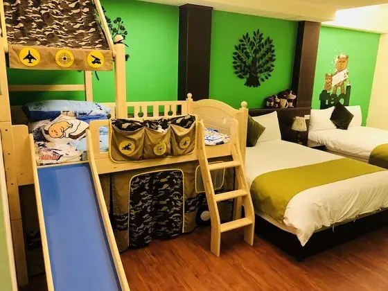 Basic Dört Kişilik Oda, 2 Çift Kişilik Yatak, Şehir Manzaralı