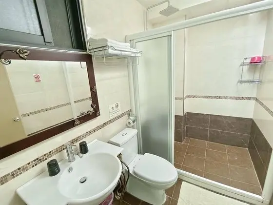 Basic Dört Kişilik Oda, 2 Çift Kişilik Yatak, Şehir Manzaralı