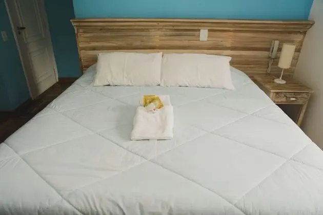 H3 Quarto amplo 2 camas de solteiro