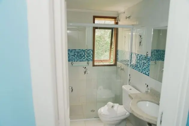 H3 Quarto amplo 2 camas de solteiro